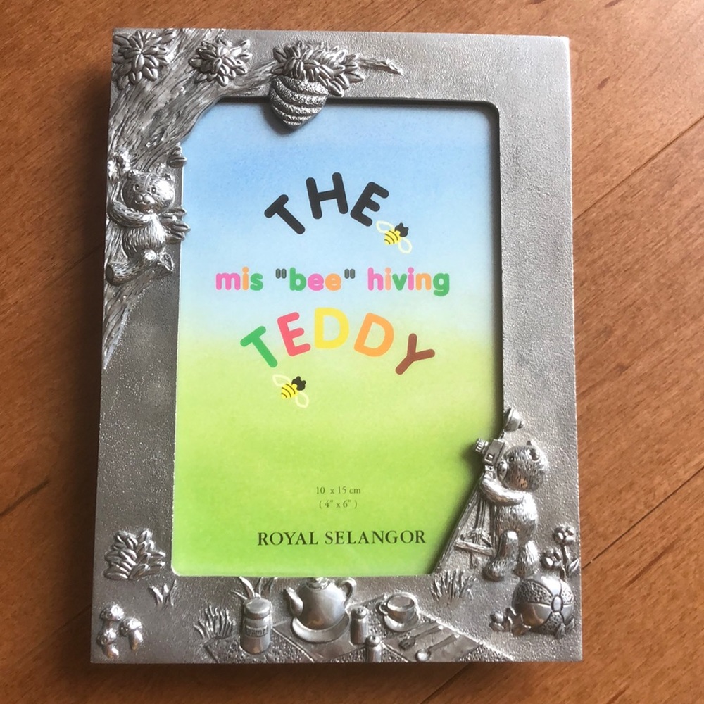 Royal Selangor pewter teddy bear photo frame